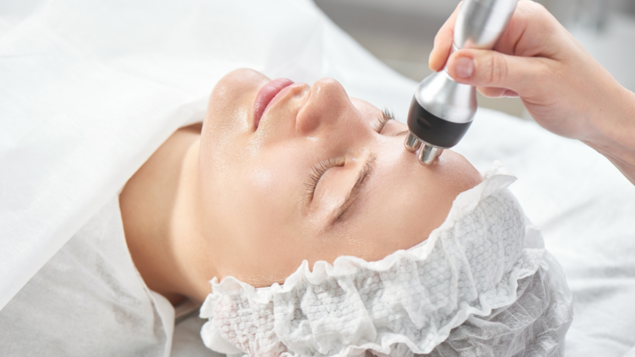 RFと超音波による引き締め